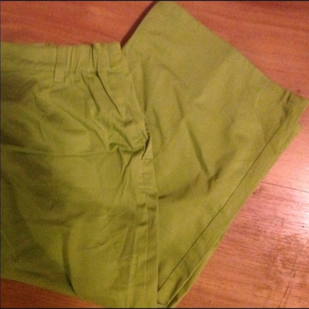 Chico’s short pants